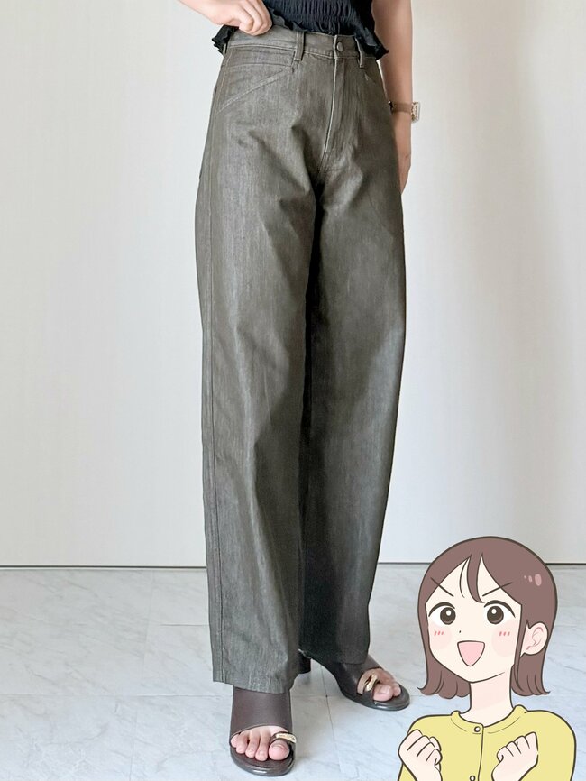 「酷暑の毎日でも心地良い」ユニクロの“着回しワイドパンツ”が美シルエットだと評判です！「個人的にヒット作」「足がめちゃくちゃ長く見えます」《購入レビュー》