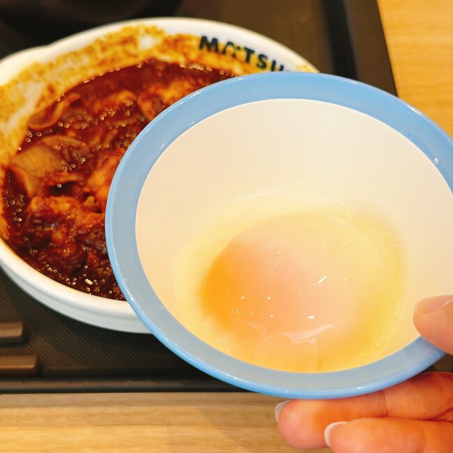 「好きすぎて365日食べたい」松屋の“やみつきメニュー”鶏肉ごろごろでウマすぎる！「想像よりボリューミー」「定番化してくれ」