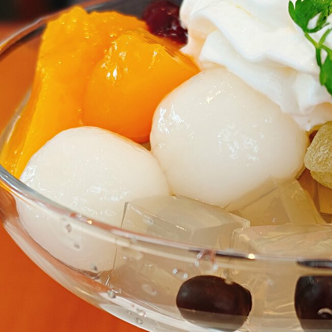 「美味しい、止まらないよぉ」ロイヤルホストの“よくばりスイーツ”幸福感がえげつない！「今後、デザートはこれでいい」「いっちゃん美味くて感動」