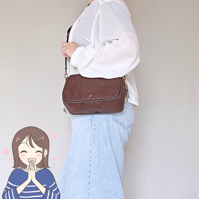 「こんなバッグを探してました！」ニコアンドの“お財布がいらないバッグ”荷物を減らせて快適すぎる！「使いやすさ満点です」「色違いも欲しくなってきました」