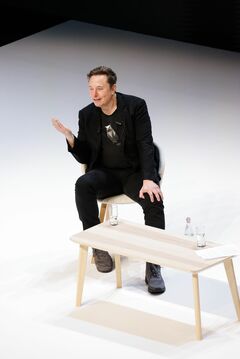 XのCEO、マスク氏との権限分担が足かせに