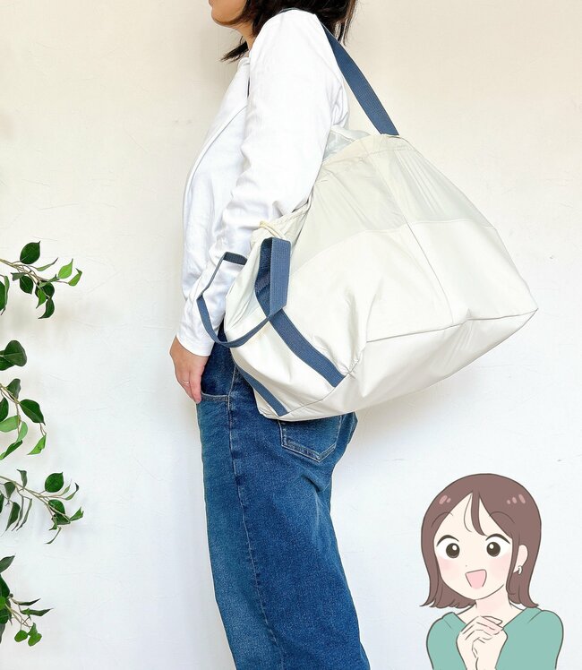 「セルフレジに最適」ガバっと開いて使いやすい!3COINSの“大容量エコバッグ”カゴいっぱいの商品がまるっと入った!「楽に詰めることができて良い」「とても重宝しています」