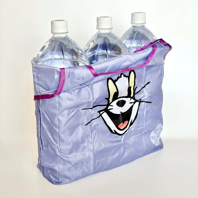 「買わずにはいられなかった」「ふつーに衝動買いしたわ」タリーズ×トムとジェリーの“チーズみたいなポーチ”エコバッグ付きで可愛すぎる…！