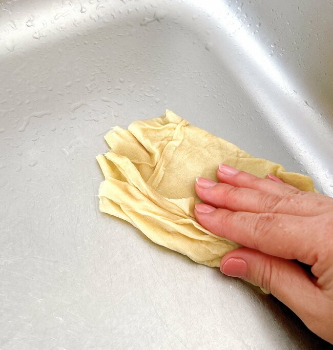 「最近で一番のヒット！」「とても便利です」無印良品の“やぶれにくいキッチンシート”が本当に破れなくてビックリした！「他のキッチンシートは使えません」