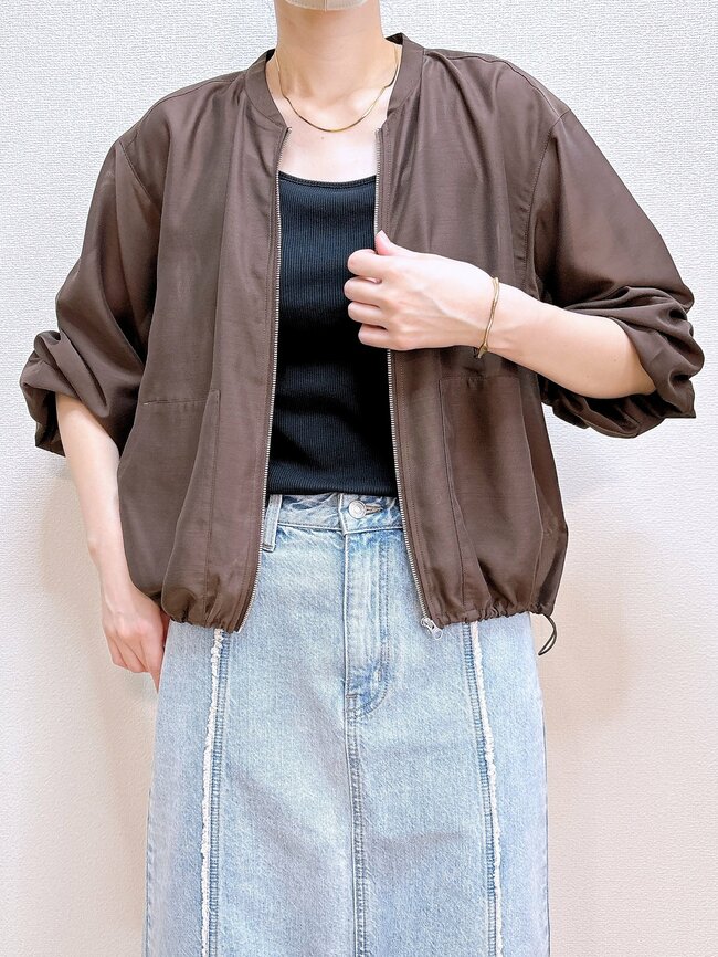 しまむらで見つけた“1639円トップス”→ぽわんとした袖が可愛すぎる！「サッと羽織るだけでオシャレ」