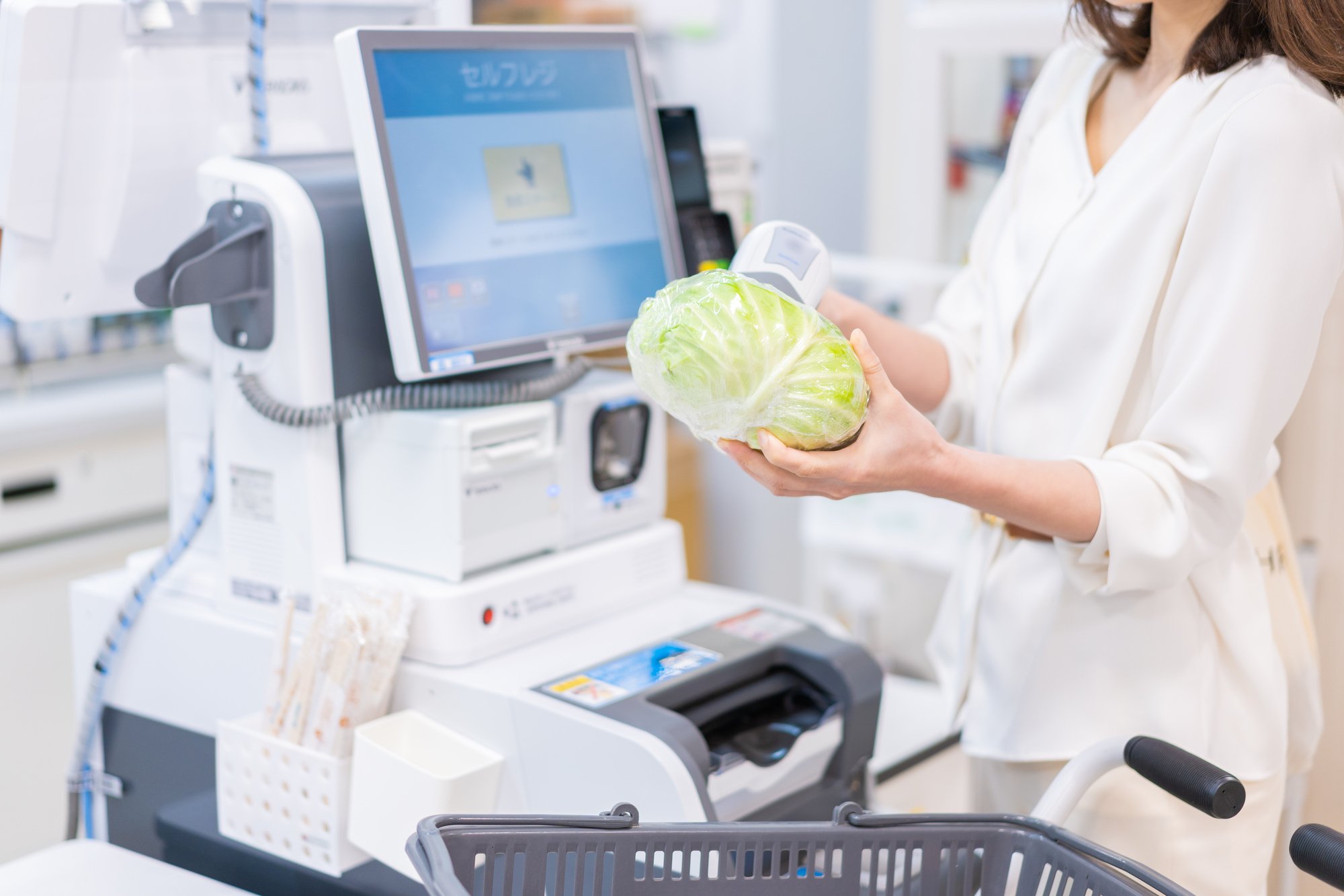 急速に増加するセルフレジ、「省人化」を競う小売業が決して忘れてはいけない視点