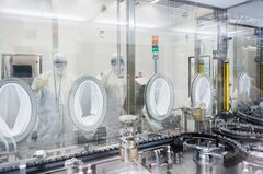 コロナ治療薬候補「レムデシビル」、併用療法に期待