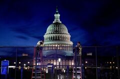 トランプ派がデモ呼びかけ、一部で武装計画も