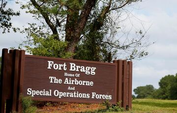 米機密資料、軍基地関係者が漏えいか＝当局者