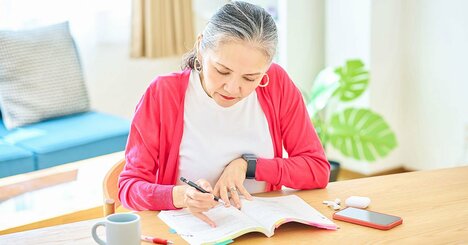 「65歳のおばあちゃんが宅建に合格」最後まで続けた“たった1つの習慣”とは？