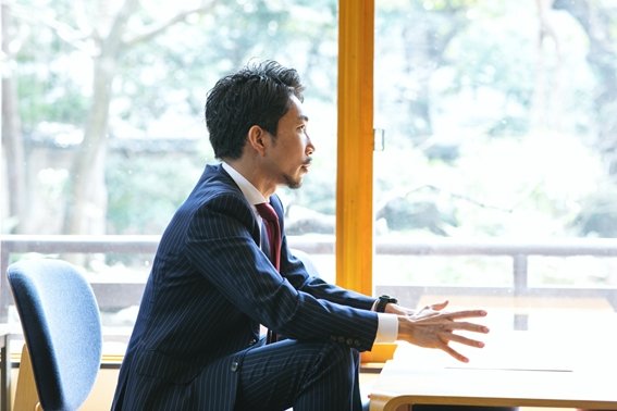 松井秀喜氏や中村憲剛氏に学ぶ、「他者を意識せずに勝つ」コントロール思考法