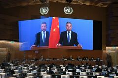 ウクライナ外相、中国に仲介要請　ロシアとの停戦交渉