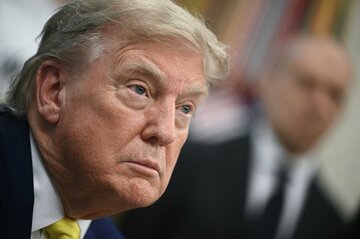 トランプ氏、イラン攻撃計画を承認　最終指示は保留