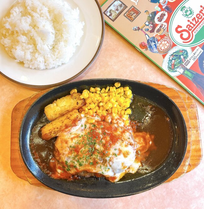 コスパよすぎてビビる…！2025年にサイゼリヤで食べてよかった「やみつきメニュー」17選