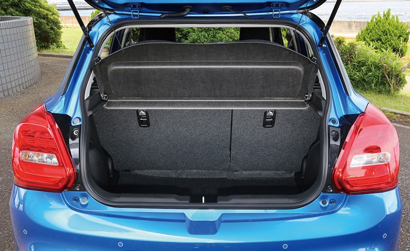 スズキ スイフトスポーツ 速い 愉快 手ごろの三拍子揃った韋駄天コンパクト 試乗記 Car And Driver 注目カー ファイル ダイヤモンド オンライン