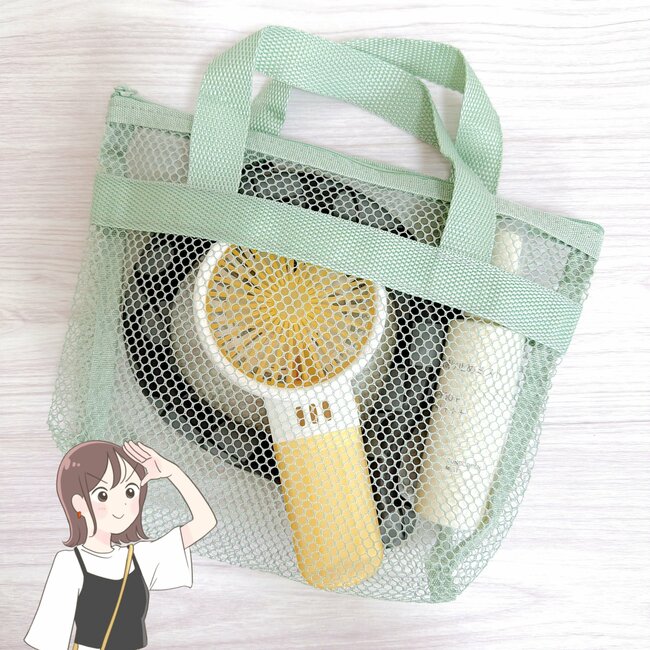 便利すぎて3色まとめ買いした！セリアの「無印みたいなミニバッグ」通院セットや暑さ対策グッズ入れにぴったり！【購入レビュー】