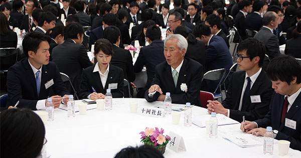 4月のダイキンの入社式