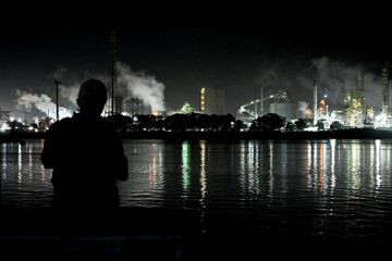 石炭の復活鮮明に　世界エネ争奪戦で急浮上
