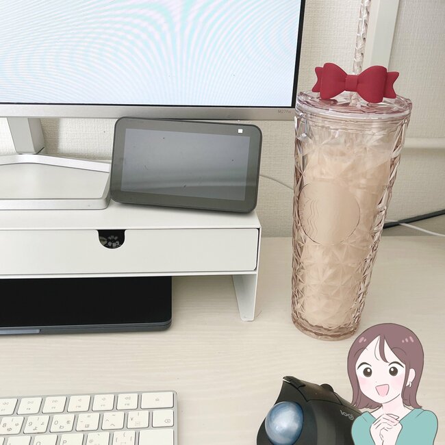 「3店舗目にしてやっと買えた」スタバで見つけたらラッキーな“宝石みたいなタンブラー”キラキラ輝いて美しすぎる！「無事買えて大歓喜」「めっちゃ人気すぎ！」