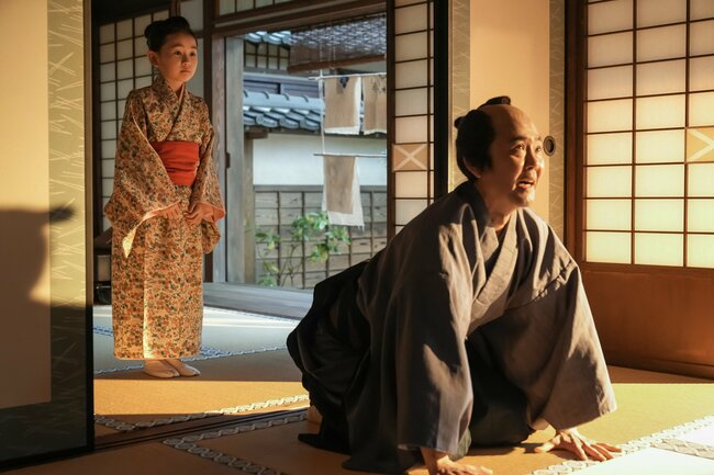 めちゃ高いけど…元取れるの？「小学校に100年通える」600円の高額ウサギで一獲千金ねらう父〈ばけばけ第3回〉