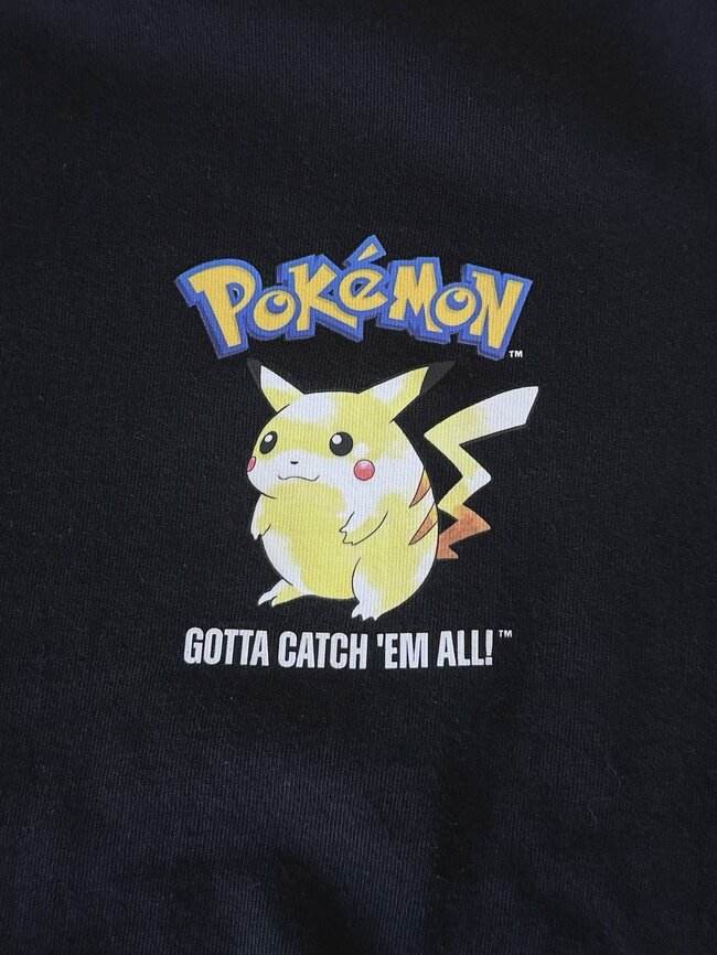 「名作だと思います」ユニクロの“ポケモンTシャツ”が大人でも着やすいデザインで可愛い！「ものすごく刺さる」「着心地、デザイン共に気に入っています！」