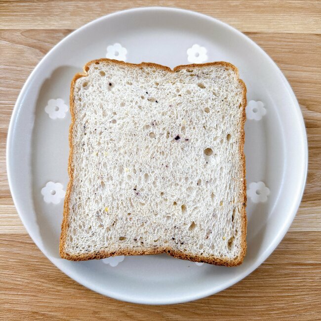 可愛すぎて全種類そろえたい!3COINSの“マリメッコみたいな食器”買ってから出番が止まらない!「思っていた以上に可愛い」「テンション上がります」《購入レビュー》