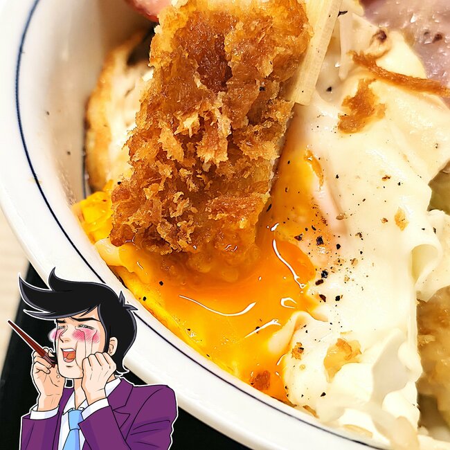 「もはやカツ丼ではない」「すごいビジュアル」かつやの“欲望どんぶり”わんぱくすぎてビックリした…！「足せばいいと思ってるんだよな」