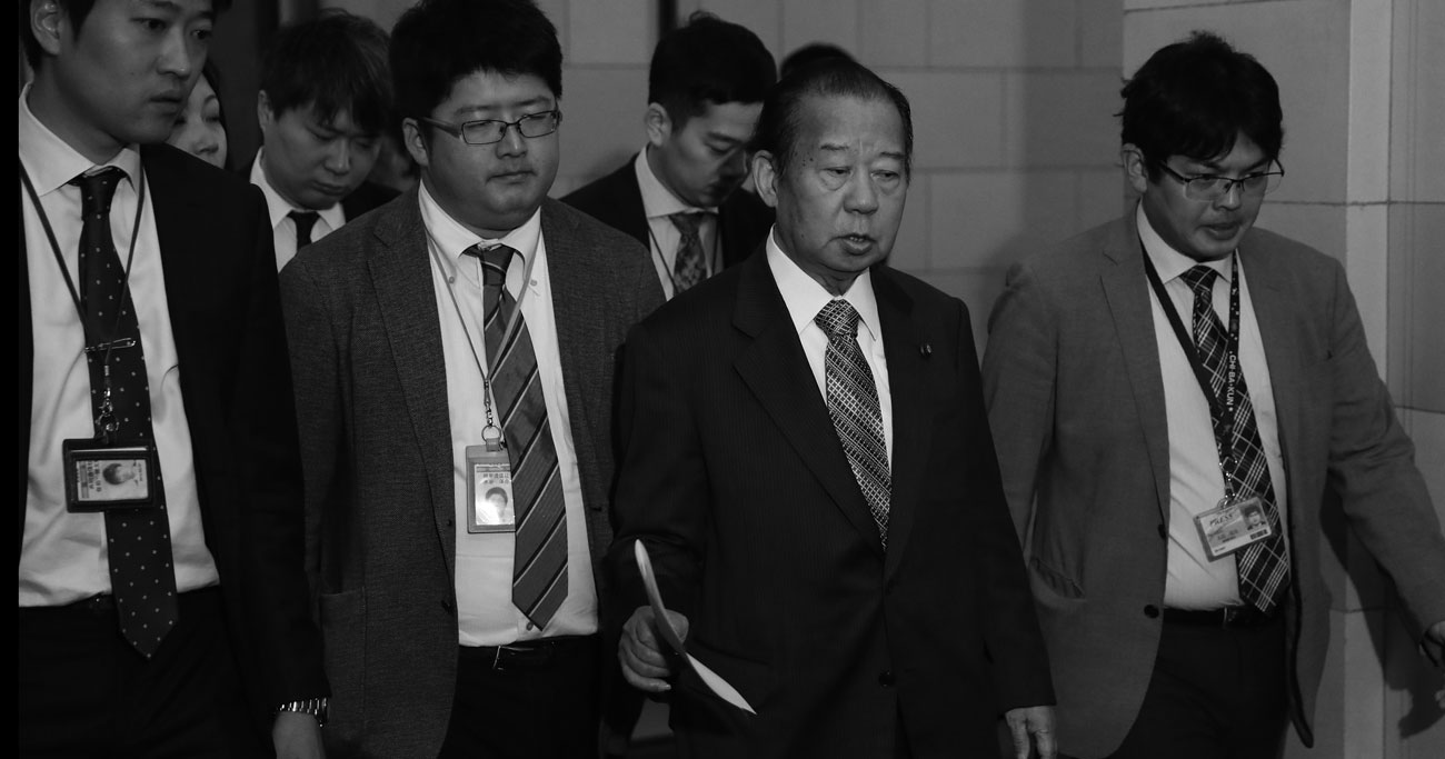 「政治の季節」の中心は誰か<br />連休中に人知れず駆け引き勃発