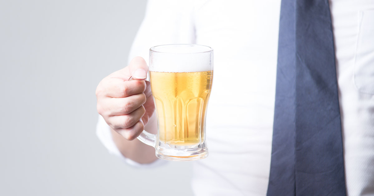 メタボ腹はビールのせいじゃなかった！次の日でも間に合う「飲み会で太らない方法」