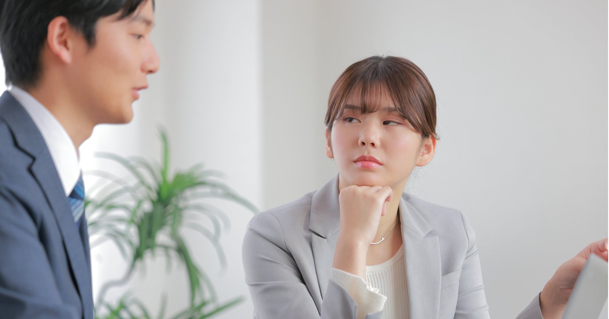 感じのいい人が「ダラダラ話が長い人」の話を一瞬で打ち切る「たった5文字」の言葉