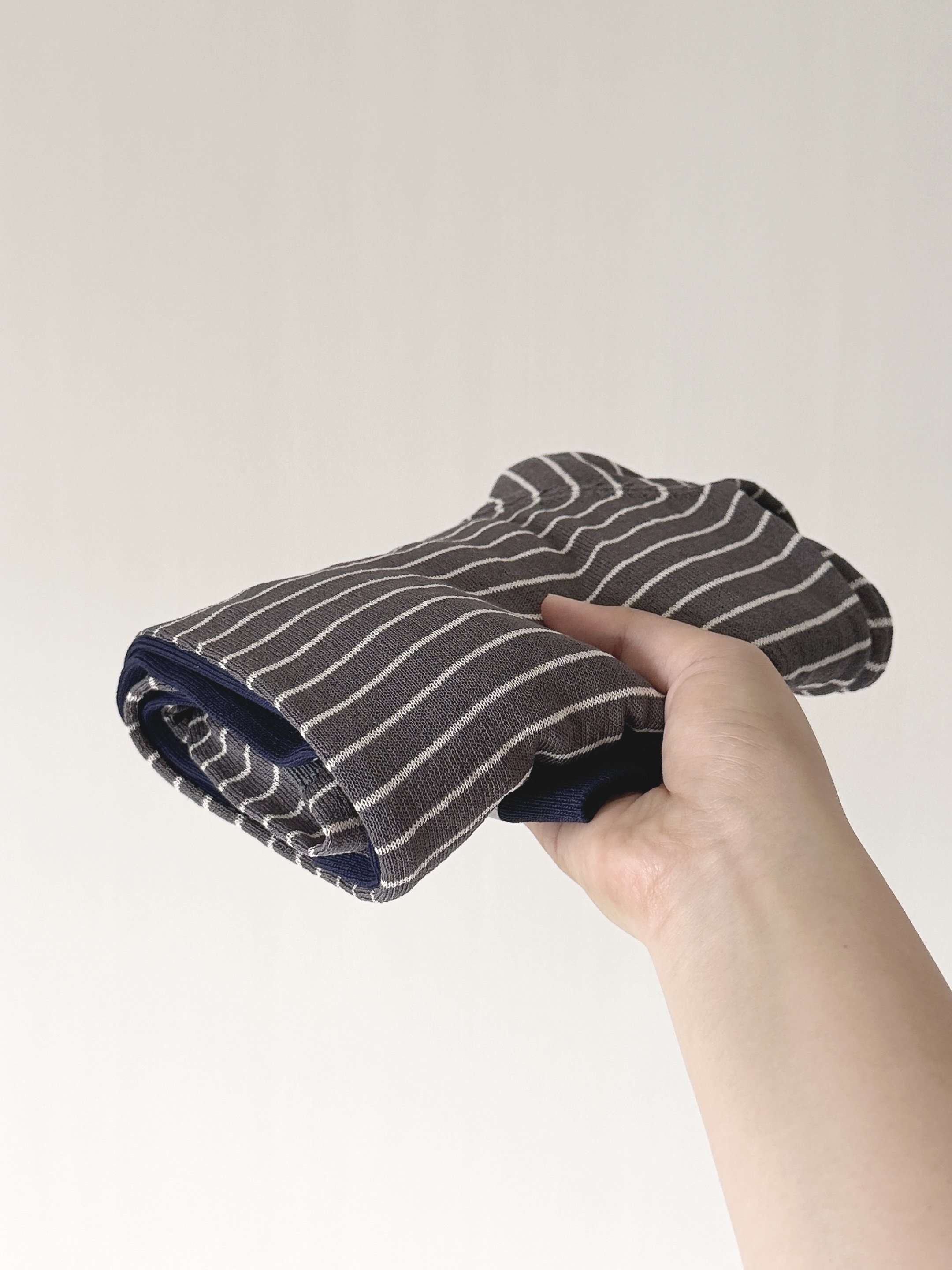 【しまむら】サッと羽織るだけでカワイイ！1639円の「楽ちんカーディガン」スカートからパンツまで幅広いコーデに使えます！