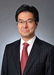 樋口泰行 マイクロソフト日本法人社長<br />「人口ではなく経済力に比例するソリューション市場に活路を求む」