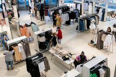 ホワイトカラーが標的、コロナ後の人員削減に変化
