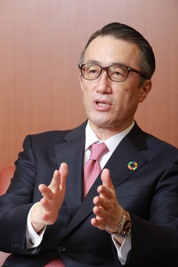 三毛・全銀協会長