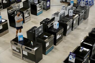 米経済の成長見通し、オミクロン株や物価上昇が重しに＝WSJ調査