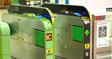もうチャージ不要？関東54路線729駅で「クレカタッチ決済」が相互利用に…鉄道の乗り方はどう変わるのか