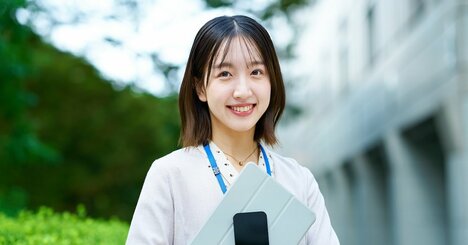 「親とよく話す人ほど面接に受かりやすいですよね。寡黙な家庭で育った私は不利なんですか」新卒就活と家族の関わり方を考える