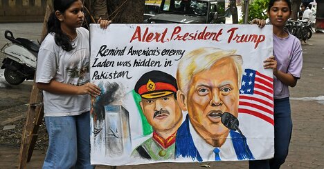 米の対インド関税、原油「闇市場」が矛盾あぶり出し