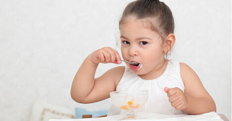 ヨーグルトは食べるタイミングが重要だった！今話題の「菌活ブーム」の落とし穴〈あの時の話題を再発見〉