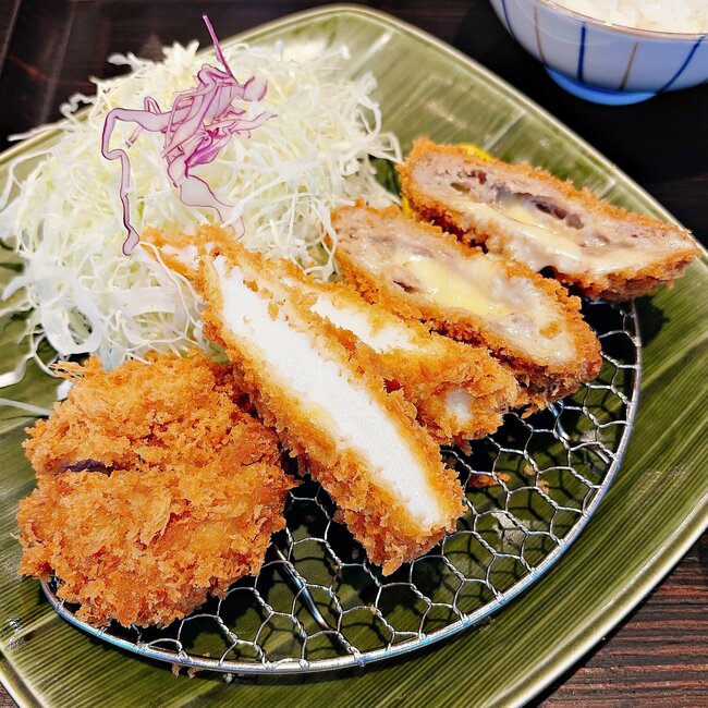 ボリュームすごくてお腹パンパン！とんかつ和幸の“盛りだくさんランチ”ご飯・みそ汁・キャベツがおかわりし放題で嬉しすぎる！《実食レビュー》