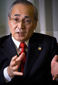 派閥については強調されすぎていて違和感がある<br />弁護士界のゆがみを軌道修正するのが私の仕事だ<br />――山岸憲司・日本弁護士連合会会長インタビュー【後編】