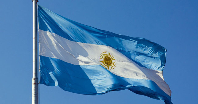 大統領選を前に瓦解するアルゼンチン・マクリ政権