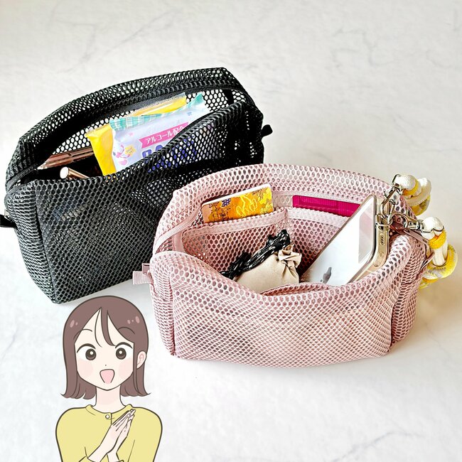 お薬手帳や診察券がまるっと入る！無印良品の“ポケットたくさんポーチ”カードを100枚収納できて天才すぎる！「サイコーの一言」「追加購入しました」