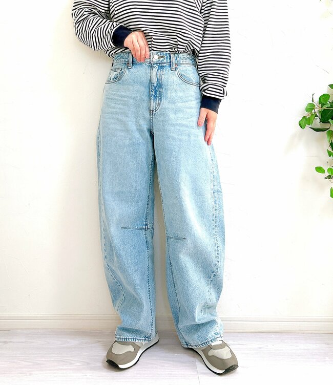 「最高に良くない?」ユニクロの“楽ちんパンツ”がスウェットとは思えないキレイさ…!「大優勝すぎる!」「まじで優秀」