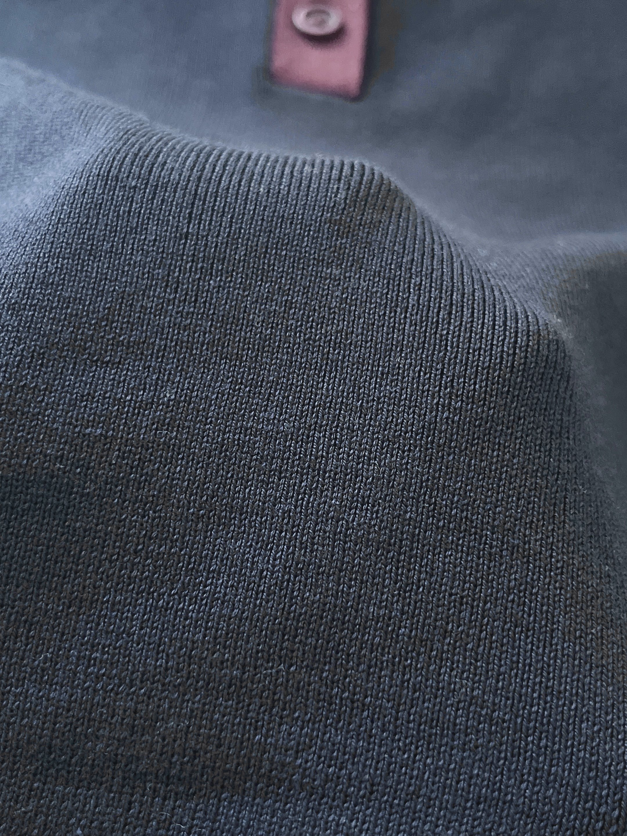 「テンション上がる可愛さです」「何でも合わせやすい」ユニクロの“着回しトップス”春夏コーデの一軍入りです！「柔らかい生地で着やすい」