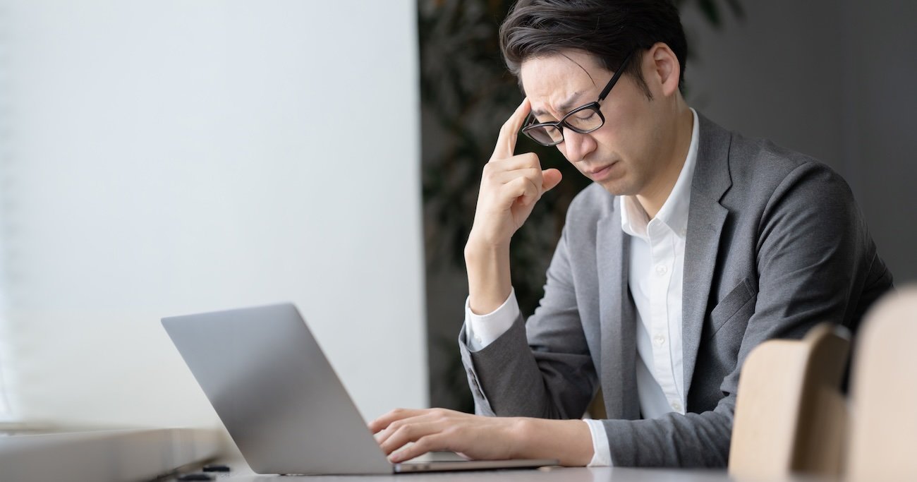 「1人で考え続ける」のは時間の無駄? では、頭のいい人がやっている「思考の盲点を見つける」方法とは