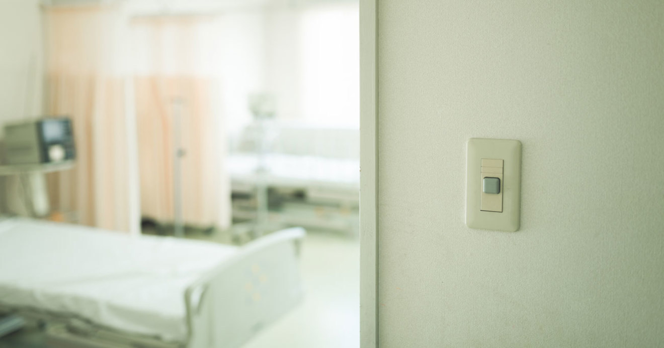 にし やま みか