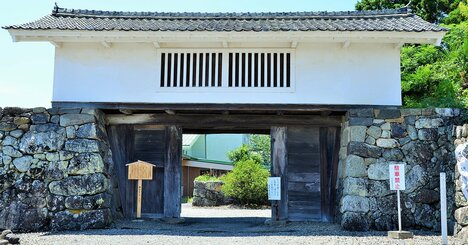 『豊臣兄弟！』で話題の竹中半兵衛、ドラマでは描かれないやばい「おしっこ事件」とは？