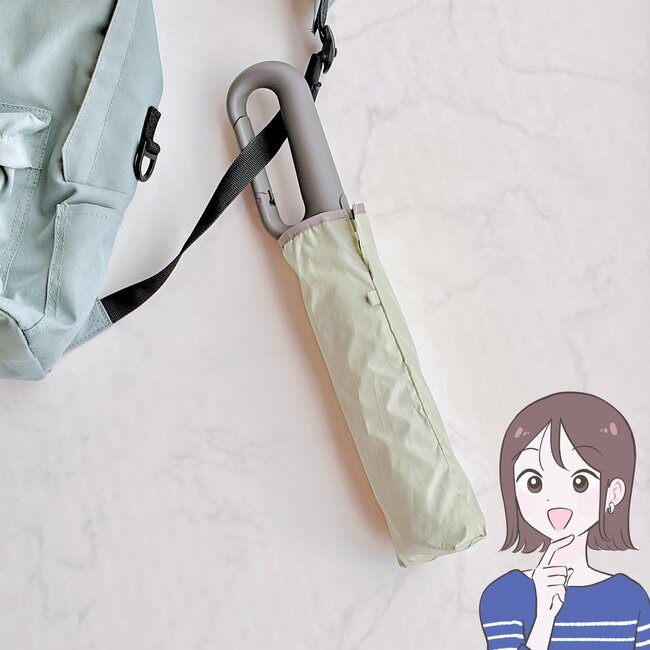 もう普通の傘に戻れない…3COINSの「天才レイングッズ」雨の日のストレスを減らせて嬉しい！「ありそうでなかった！」「すごく助かっています」