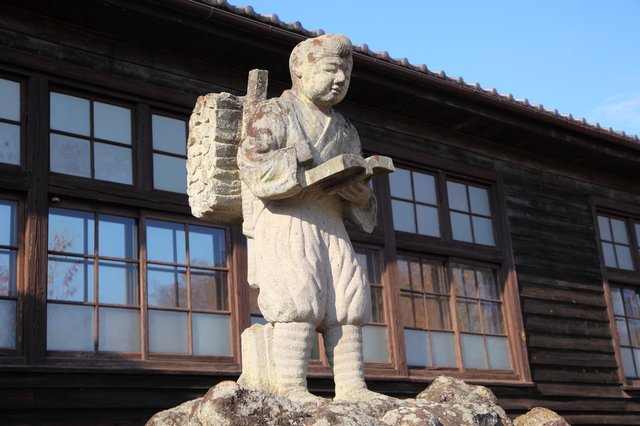 27歳で生活保護→30歳で世界的ベストセラーを書き上げた女性作家の覚悟【ひろゆきが伝えたい最強の働き方】